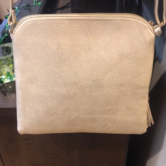 Gold crossbody bag - Picture 3 of 16